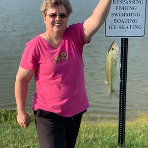 Meet your Posher, Leslie